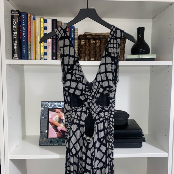 Tracy Reese Cross Back Jersey Maxi Dress - Picture 4 of 5